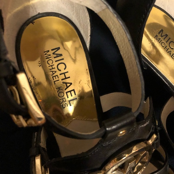 Michael Kors Size 6 Black Heels - Picture 3 of 7